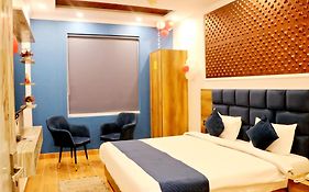 Red Leaf Hotels